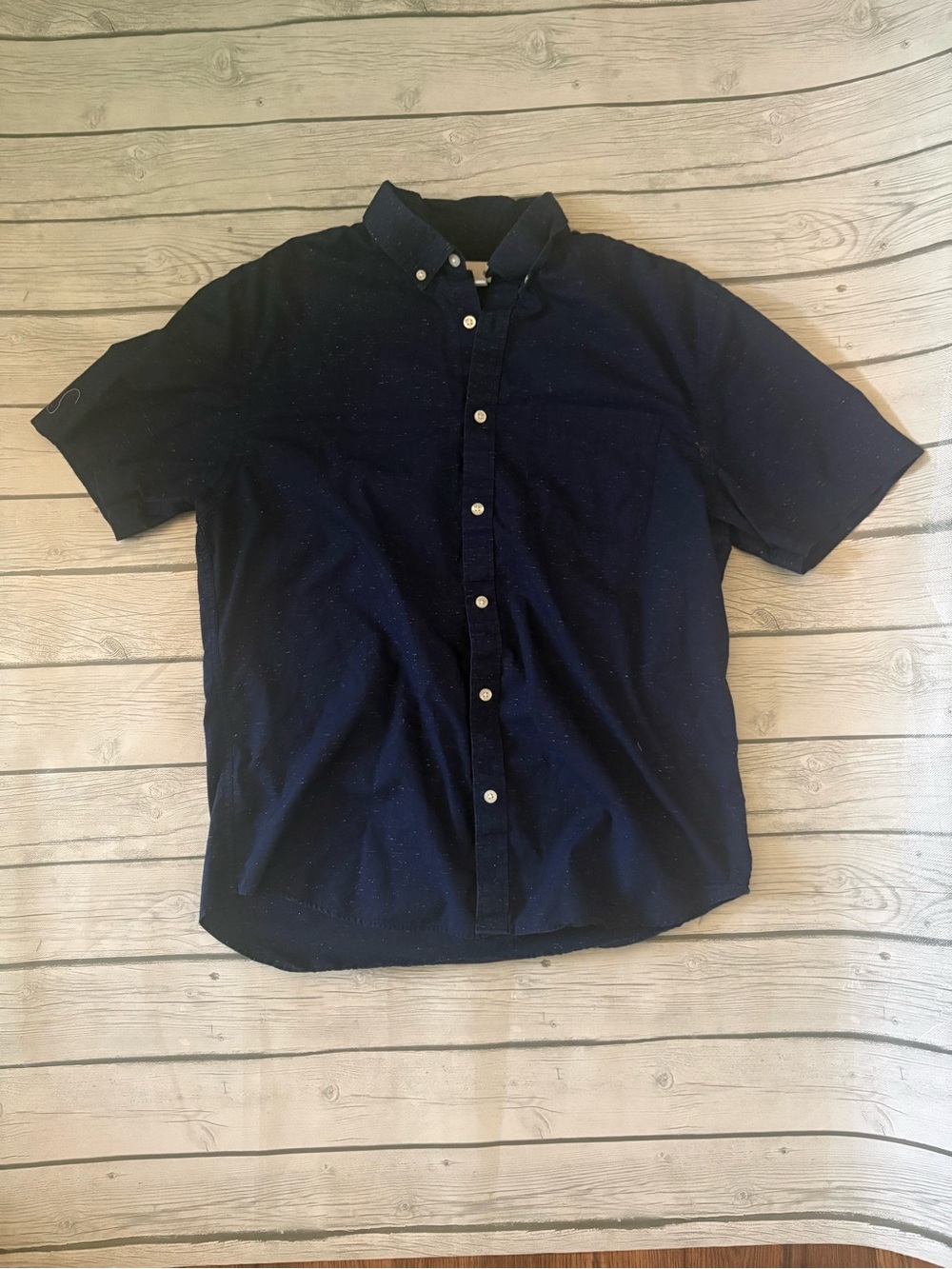 Old Navy Navy Short-Sleeve Button-Down Shirt